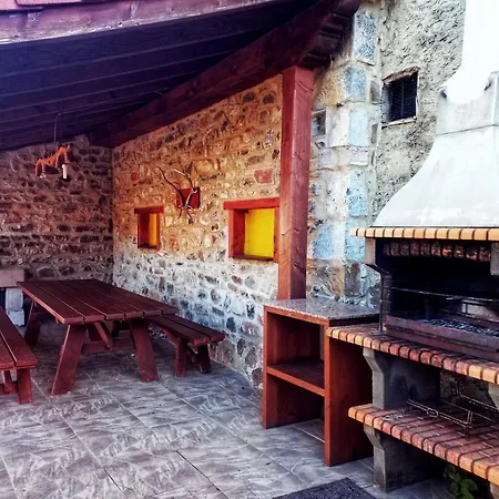 Burón Casa de Férias *